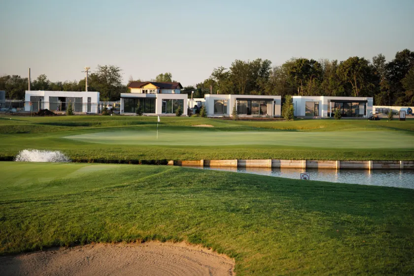 National Golf & Country Club - Image 1