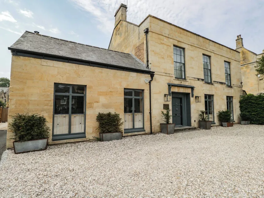 Cotswold House - Image 1