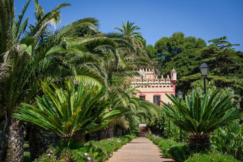 Hotel Villa Retiro - Image 1
