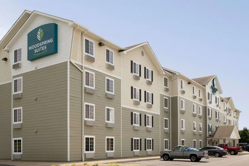 WoodSpring Suites Johnson City - Image 1