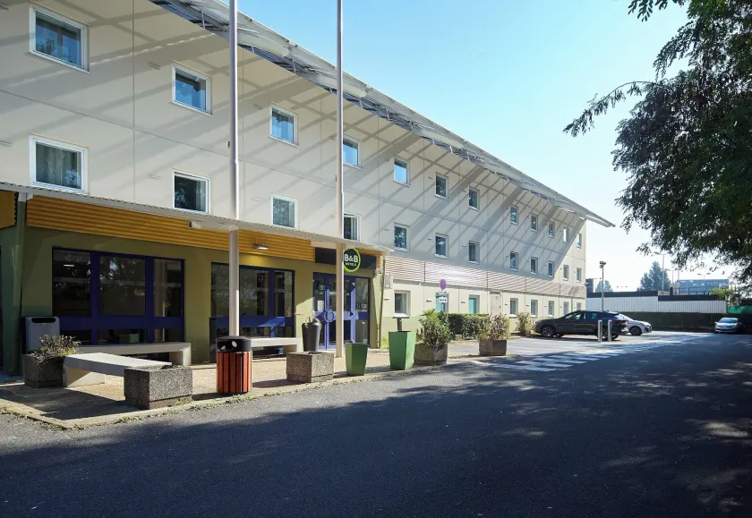 B&B HOTEL Viry-Châtillon 3 étoiles - Image 1