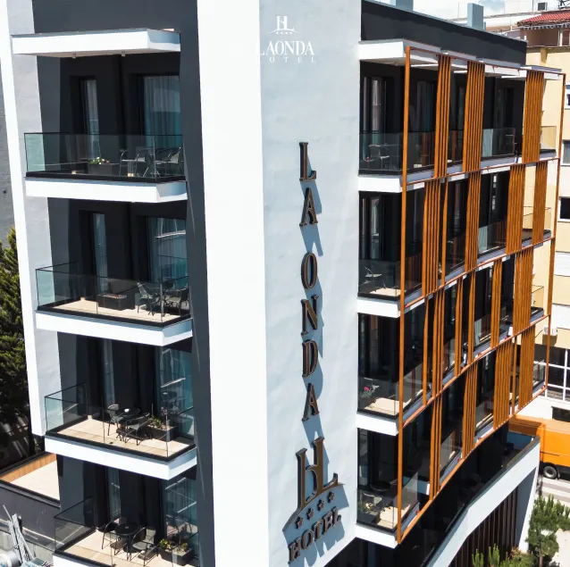 La Onda Hotel Durres - Image 1
