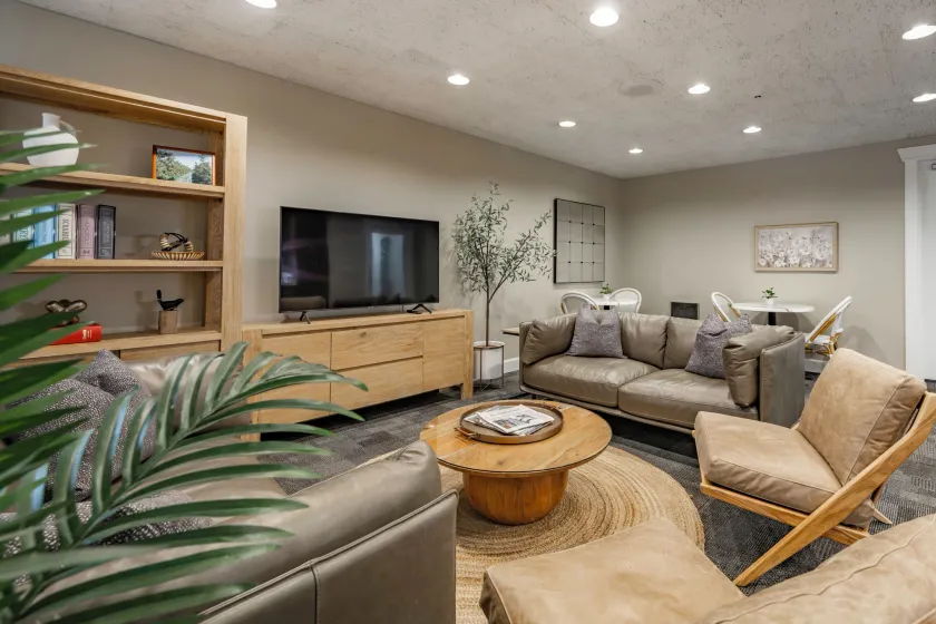 La Residence Suite Hotel - Image 1