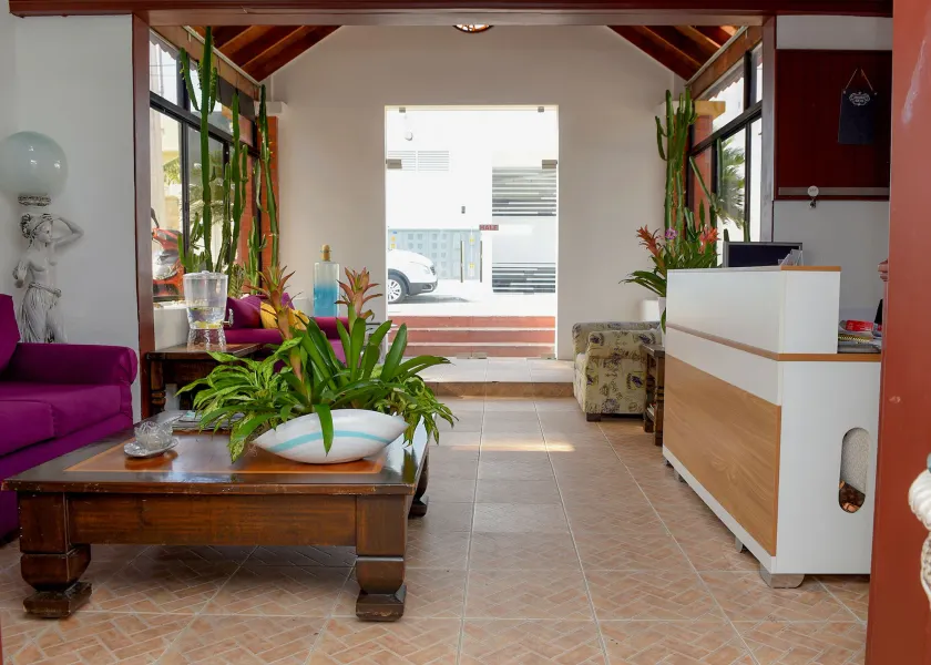 Onyx luxury rd - Image 1