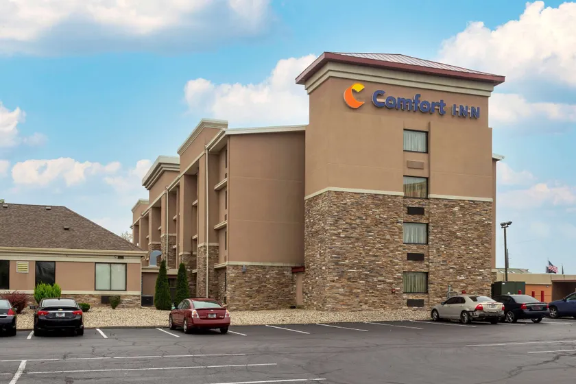 Comfort Inn Hammond I-94 - Image 1