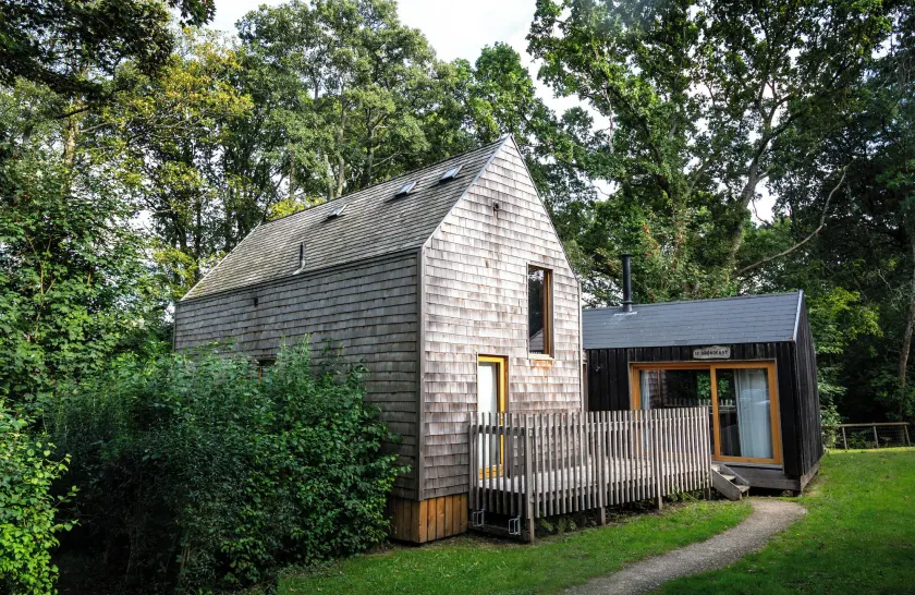 Lodge 7 - Image 1