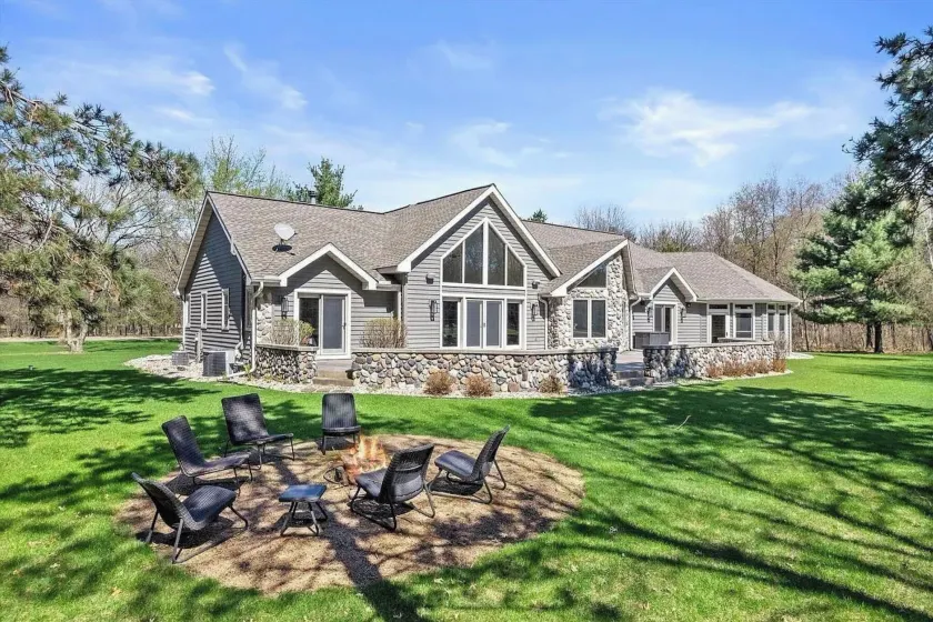 Spacious Lake Arrowhead Home on the Golf Course - Image 1