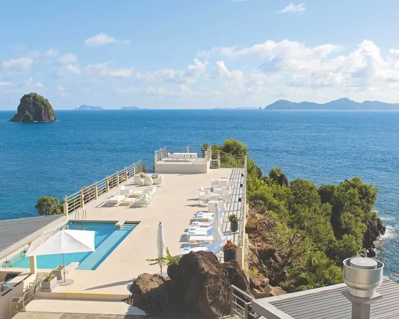 LA Vue Boutique Hotel & Beach Club - Image 1