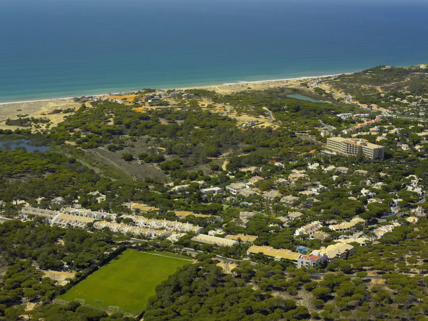 Vale Do Garrao Villas - Image 1