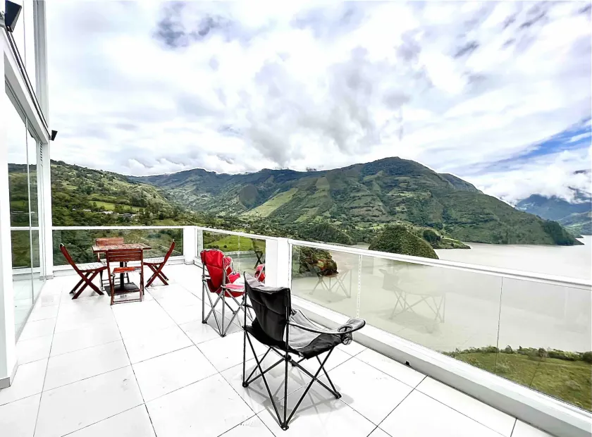 La Vista EcoHouse - Image 1