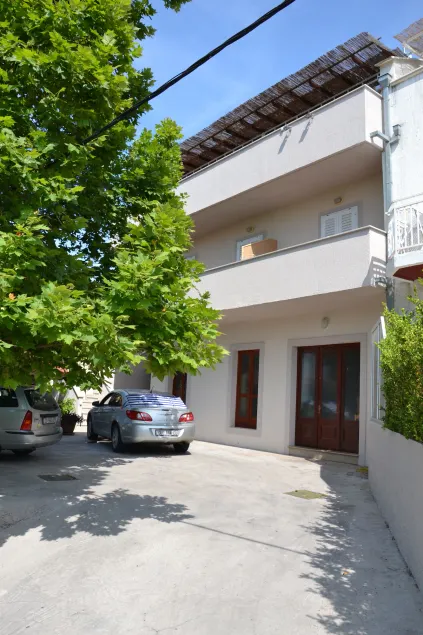 Apartmani Dub - Image 1