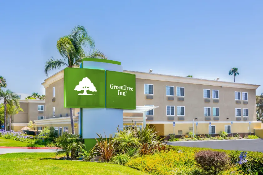 GreenTree Inn San Diego Mission Bay - Image 1