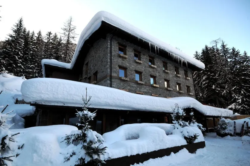Chalet Eden Eco Hotel, Restaurant & Wellness - Image 1