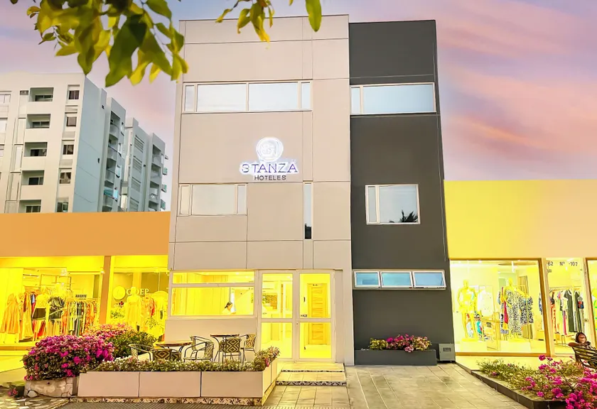 Stanza Hotel Monteria - Image 1