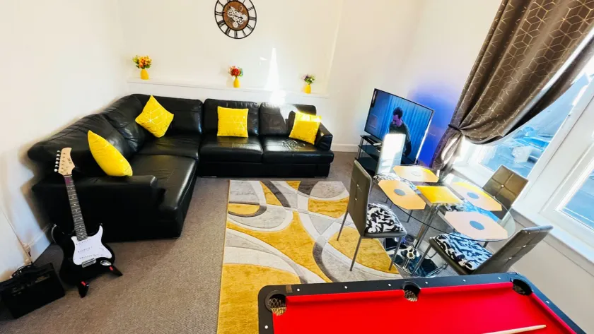 Appartement convivial et familial | Vue ville - Image 1