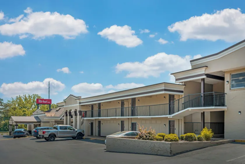 Red Roof Inn Gastonia - Image 1