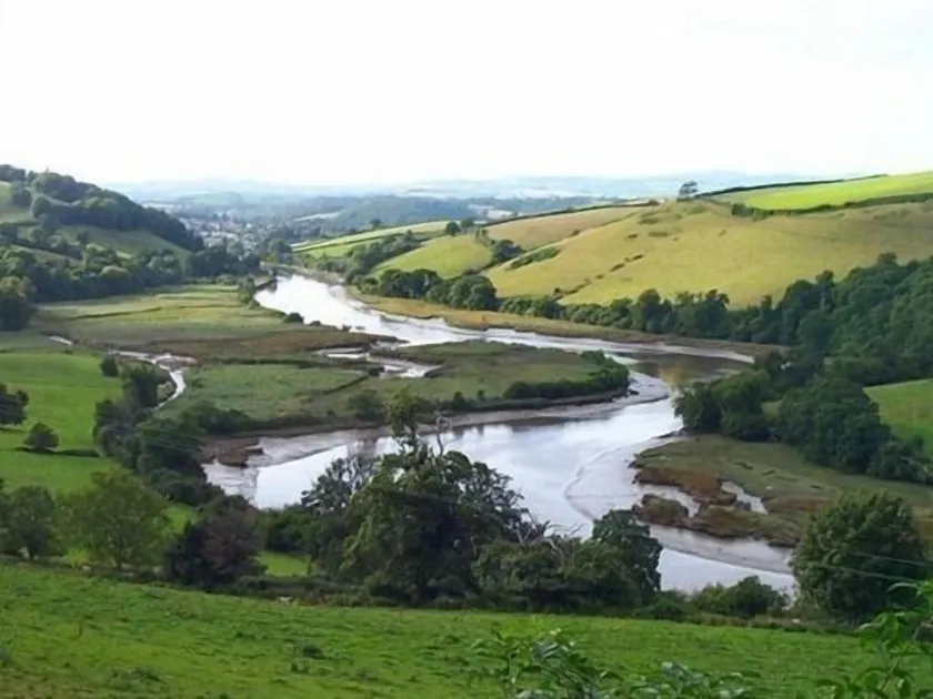 The Watermans Arms - Image 1