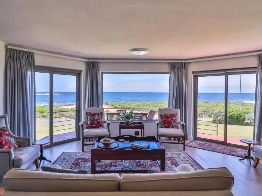 Sandbaai Country House - Image 1