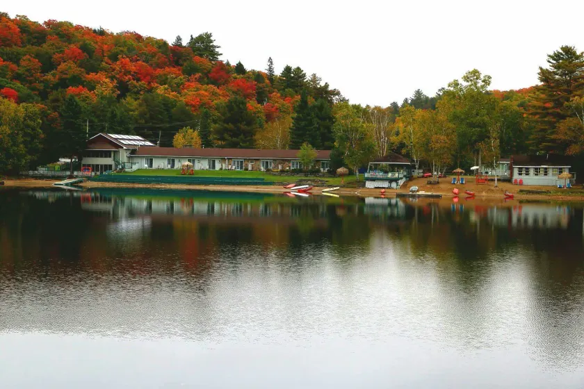 Algonquin Lakeside Inn - Image 1