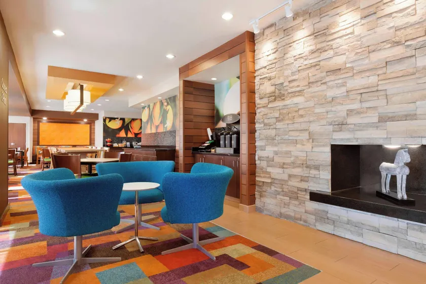 Fairfield Inn & Suites Longview - Image 1