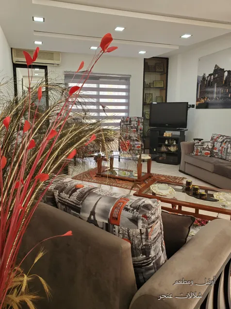 Hotel and Restaurant Shallalat Anjar - Lobby