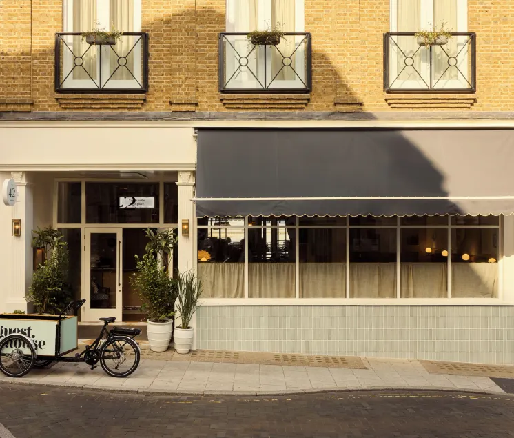 No 42 by GuestHouse, Margate - Image 1