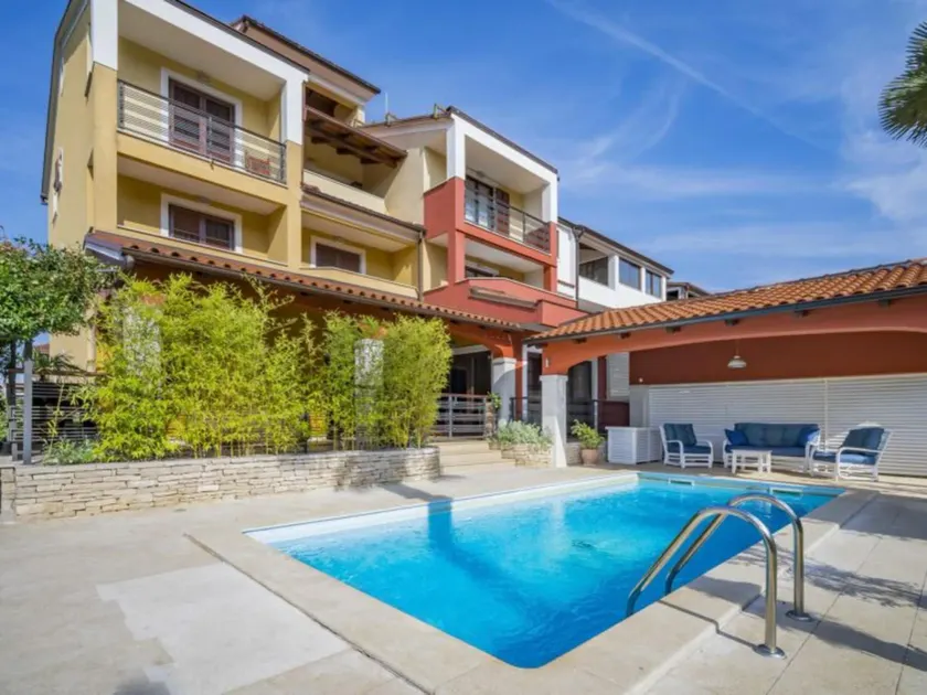 Apartments with Pool Villa Rossella 1 - Image 1