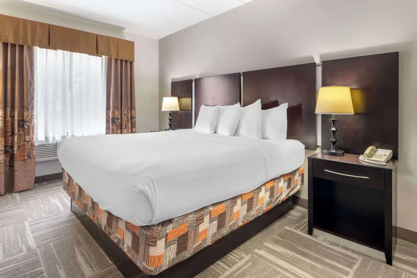 Best Western Mason Inn - Image 1
