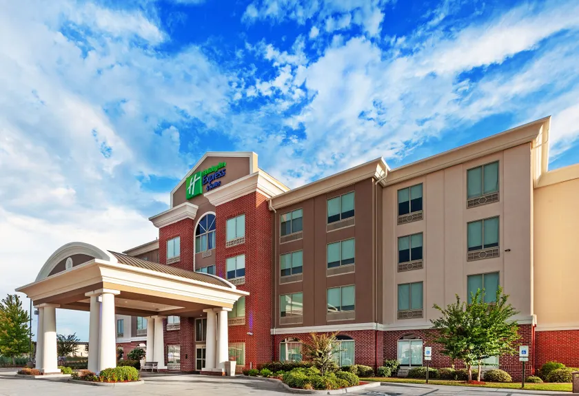 Holiday Inn Express Hotel and Suites Shreveport South Park Plaza by IHG - Image 1
