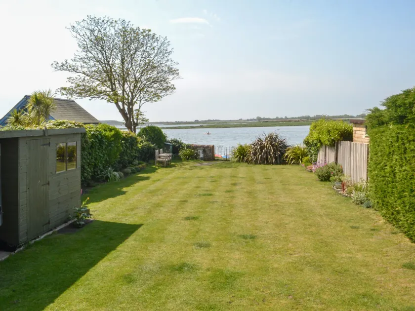 Harbour View, Mudeford - Image 1