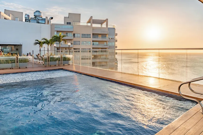 Hilton Garden Inn Santa Marta - Image 1