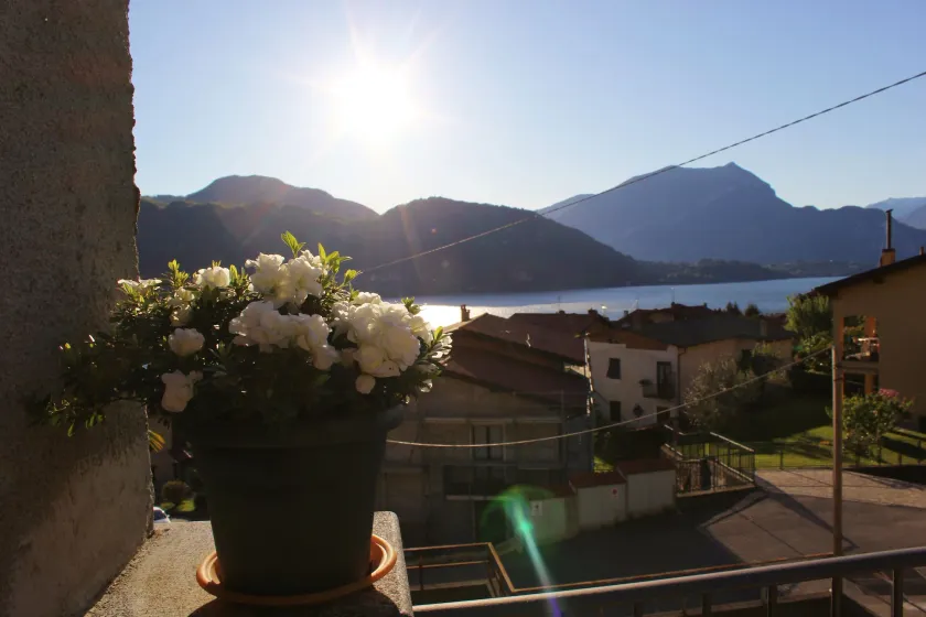 J HomeHolidays - Image 1
