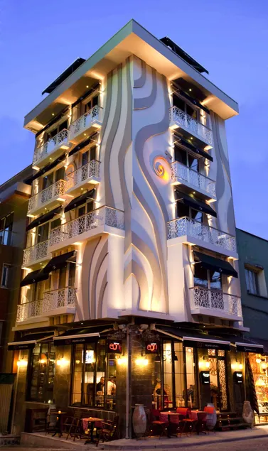 Hypnos Design Hotel - Image 1