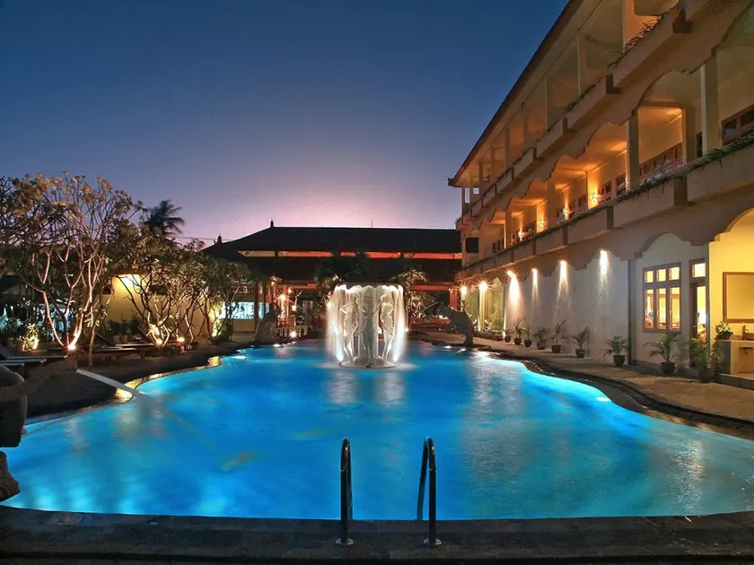 Febri's Hotel & Spa - Image 1