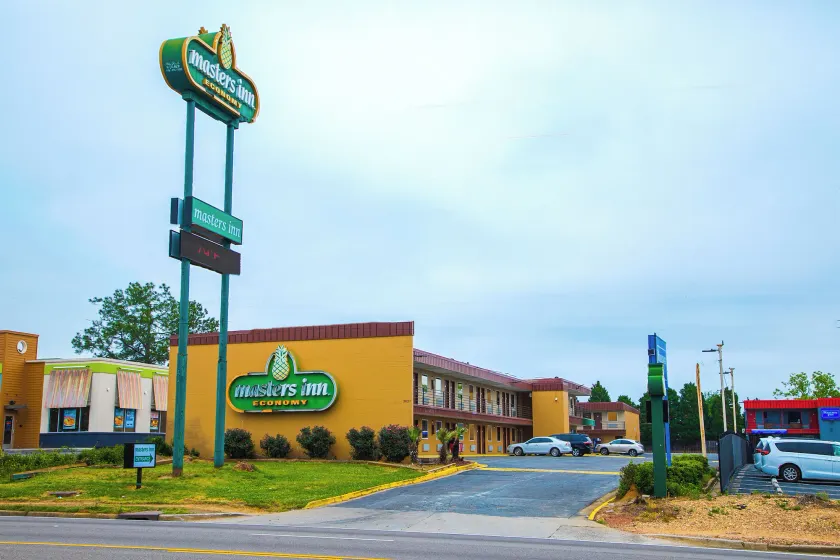 Masters Inn - Image 1