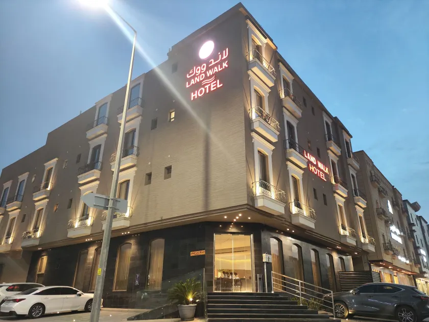 Land Walk Hotel Al Taawun Riyadh - Image 1