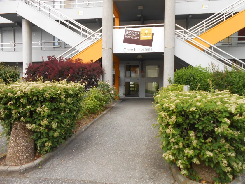 Premiere Classe Grenoble Sud - Gieres Universite - Image 1