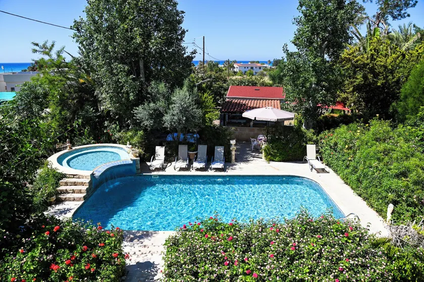 Kritos Apartments-one Bedroom - Image 1