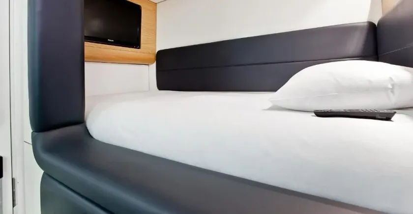 YOTELAIR Amsterdam Schiphol Transit Hotel - Chambre