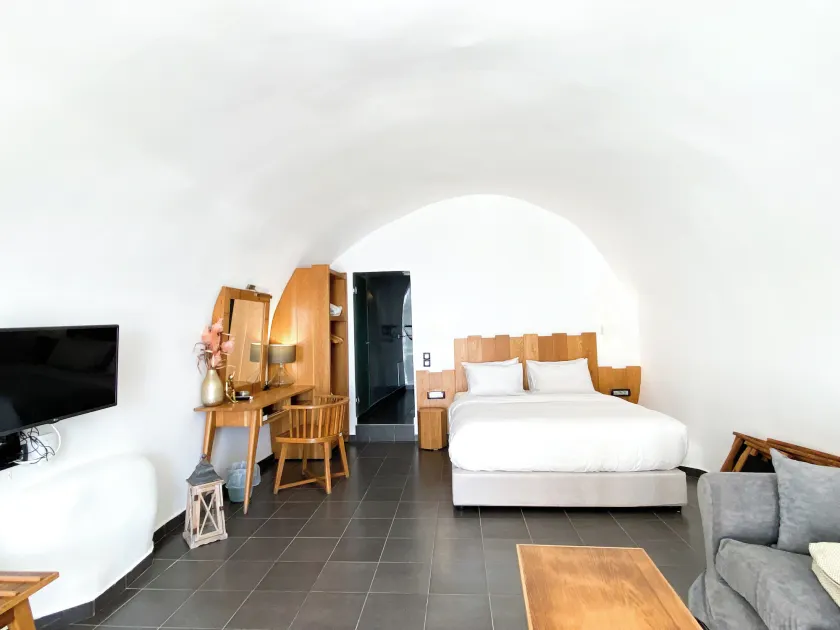 Esmi Suites Santorini - Rom