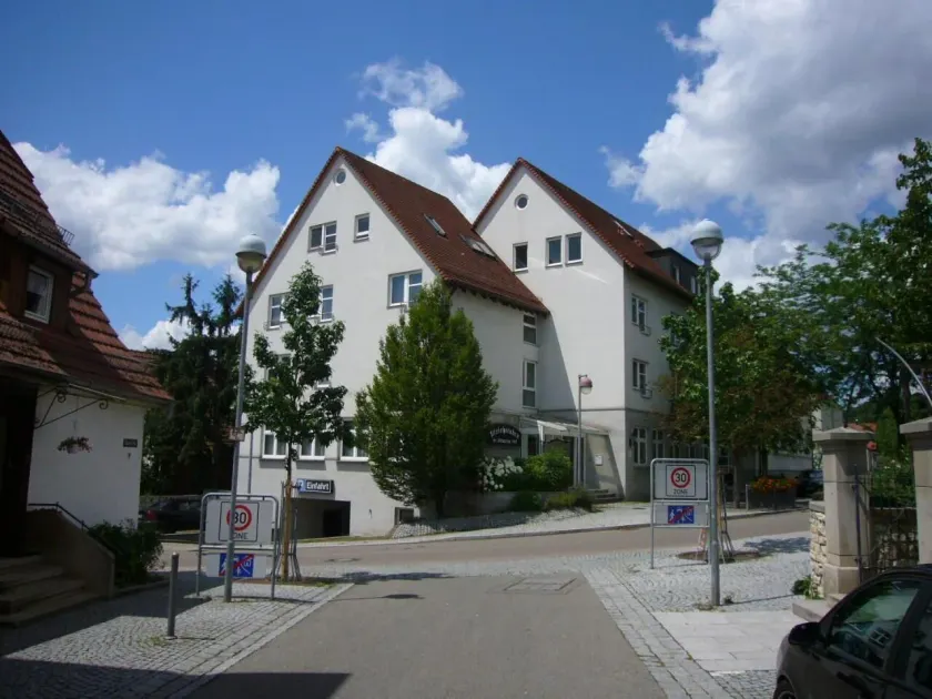 Hotel Altbacher Hof - Image 1