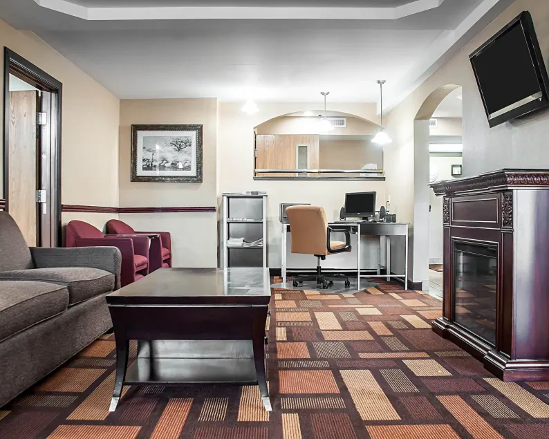 Quality Inn Dunkirk - Image 1
