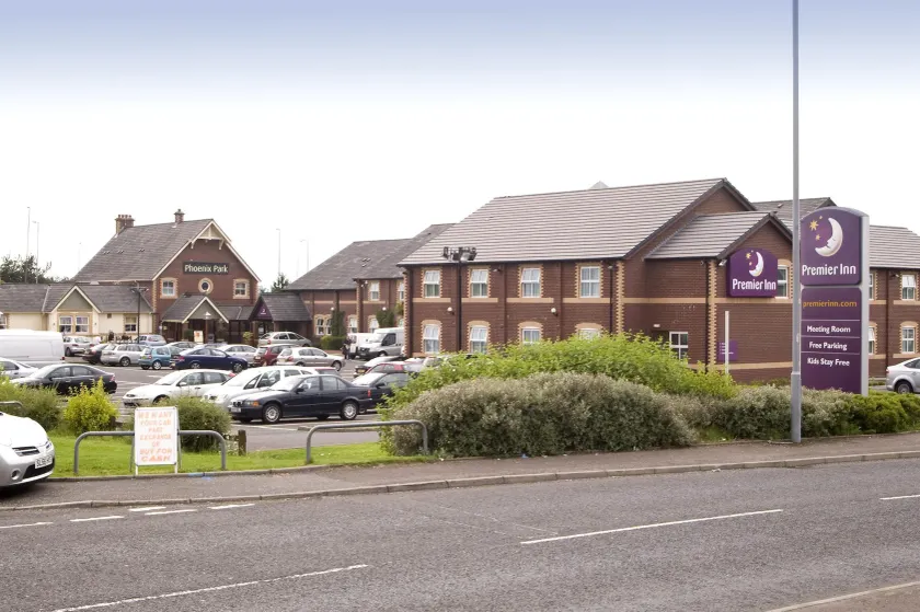 Premier Inn Glasgow - Paisley - Image 1
