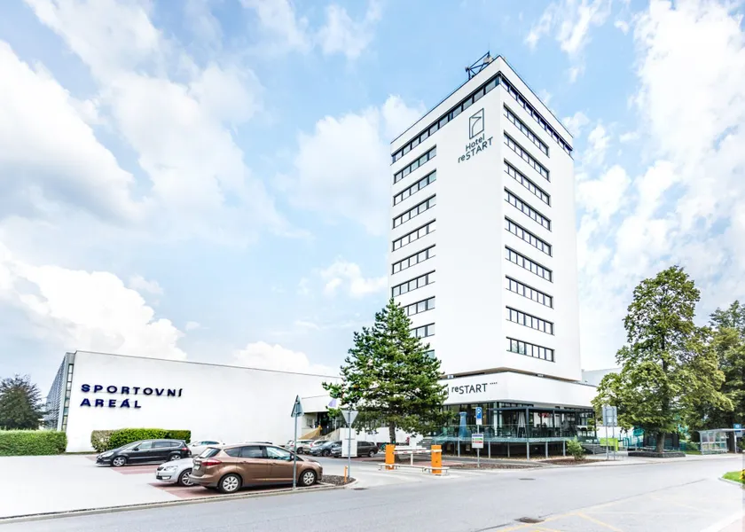 Hotel reSTART Superior - Image 1