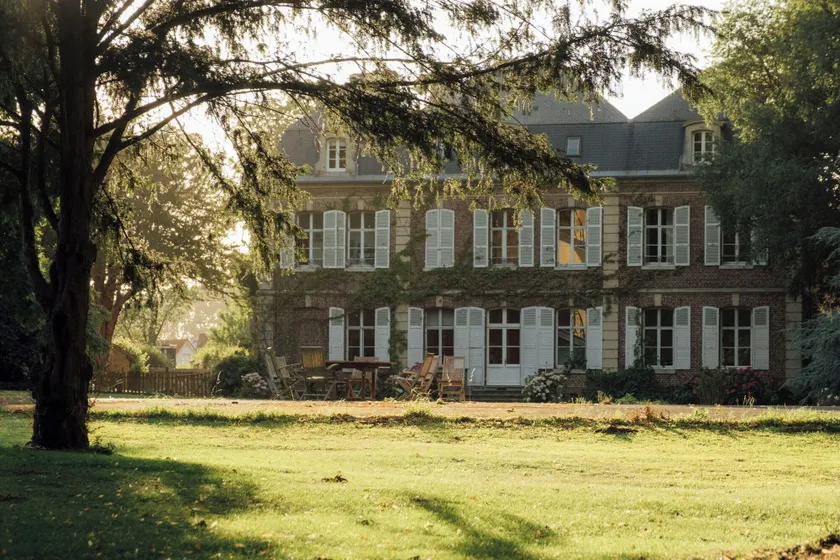 Petit Chateau Vercourt - Image 1