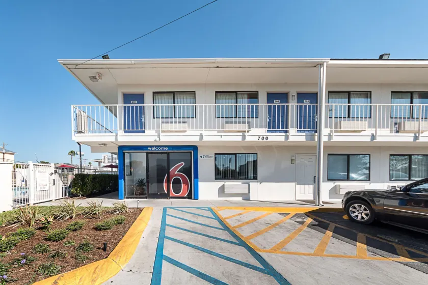 Motel 6-Mcallen, TX - Image 1