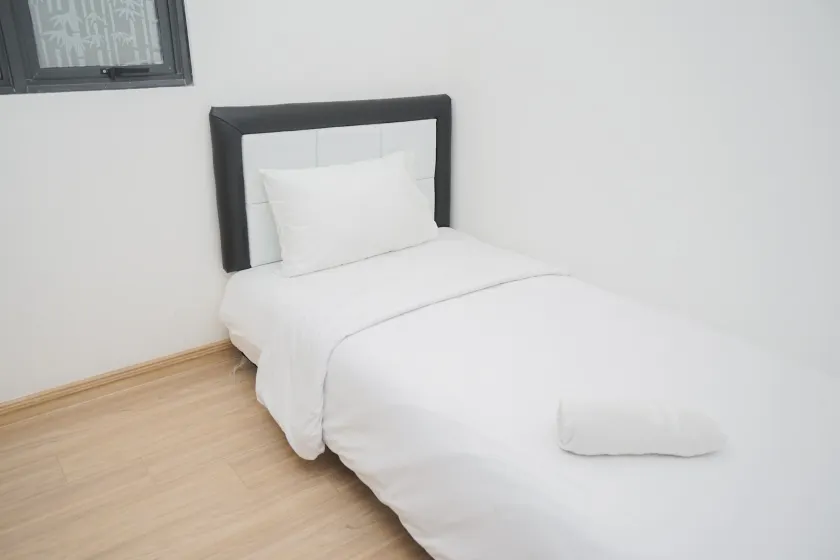 Elegant And Strategic 2Br Sky House Bsd Apartment - Room