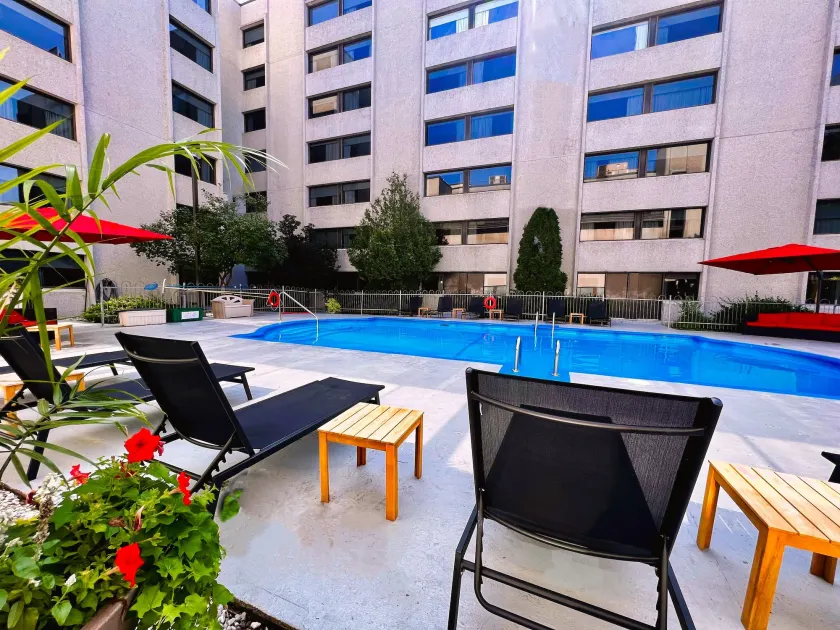 Hotel Universel Montréal - Image 1