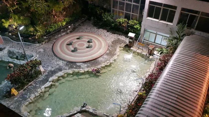 Yi Sian Hot Spring Hotel - Image 1