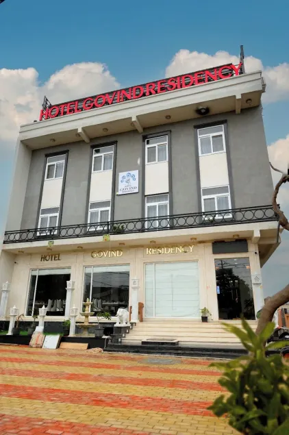 Hotel Govind Residency - Image 1